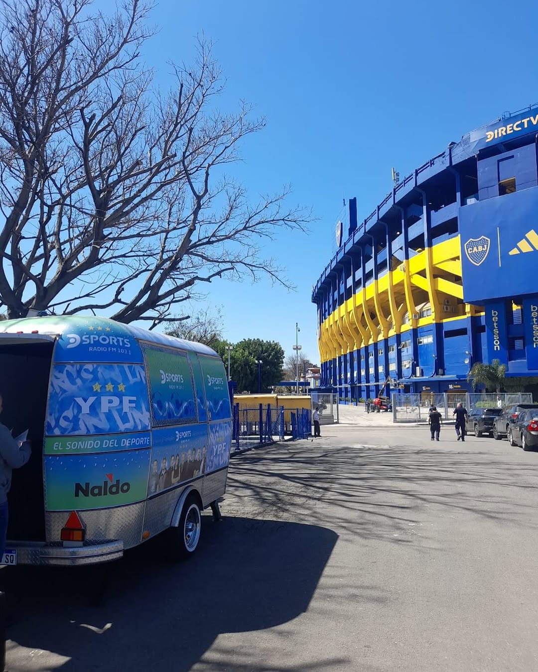 Activación de marca DSports Radio con trailer o módulo de Trailers Especiales